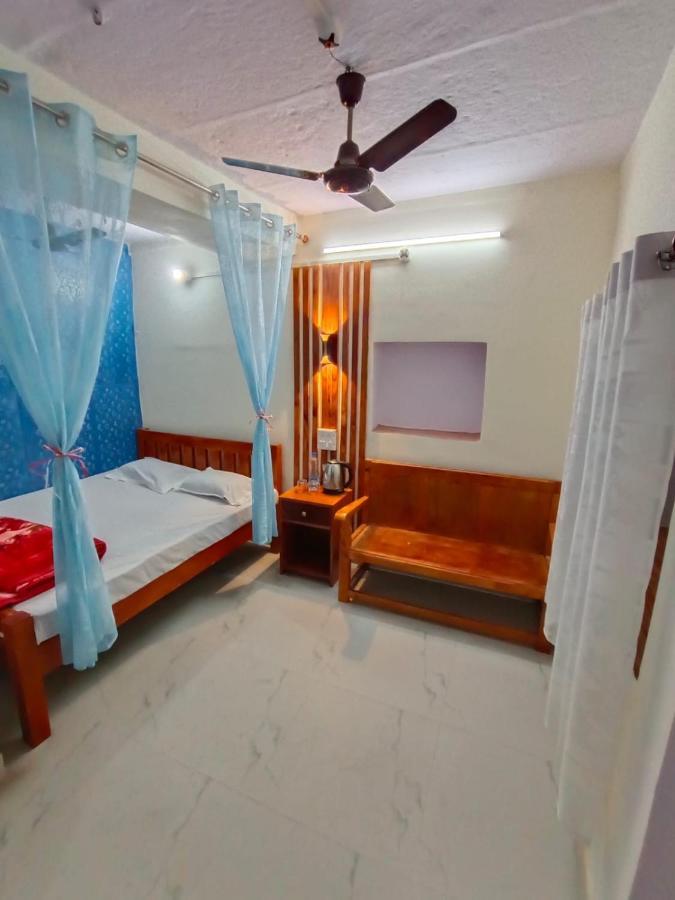 Sankardev Guest House D24 35 Varanasi Ngoại thất bức ảnh