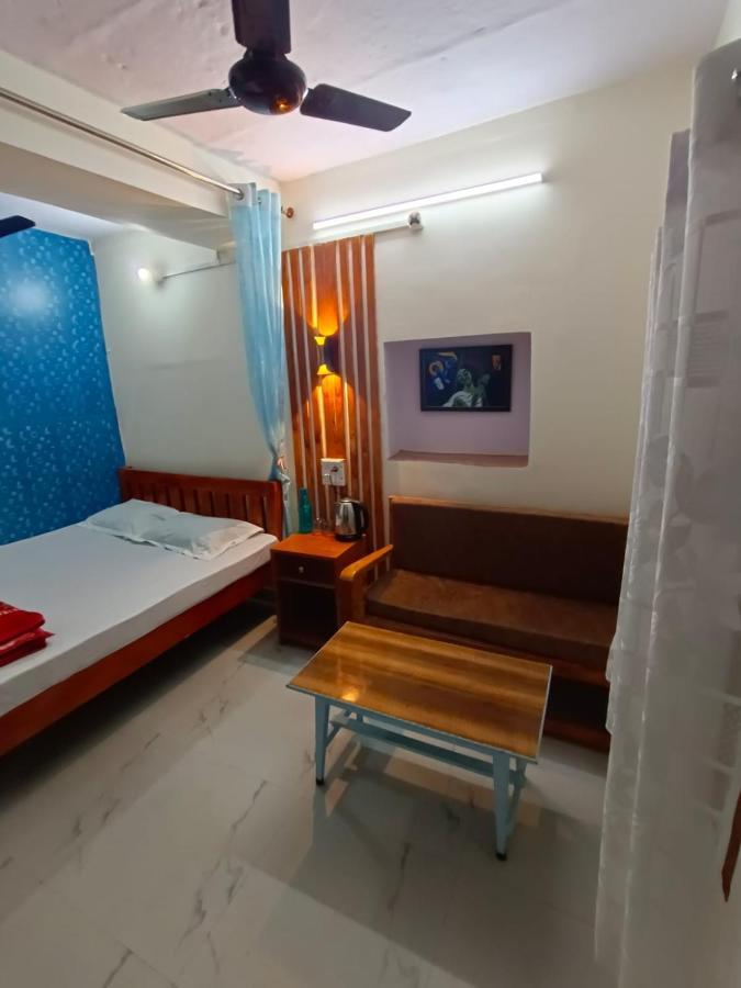 Sankardev Guest House D24 35 Varanasi Ngoại thất bức ảnh